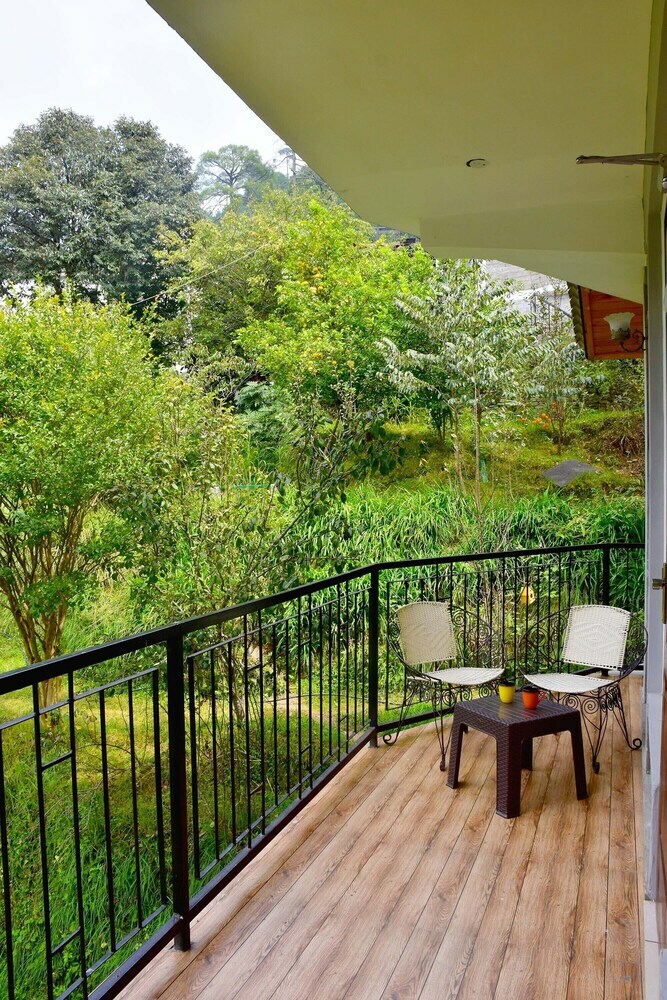 Hotel Tilsharit Green