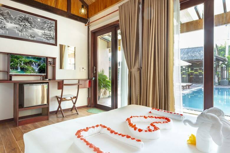 Hotel Ha My Beachside Villa Hoian