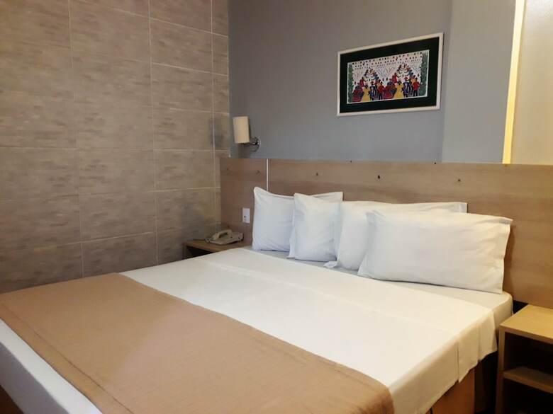 Green Hotel