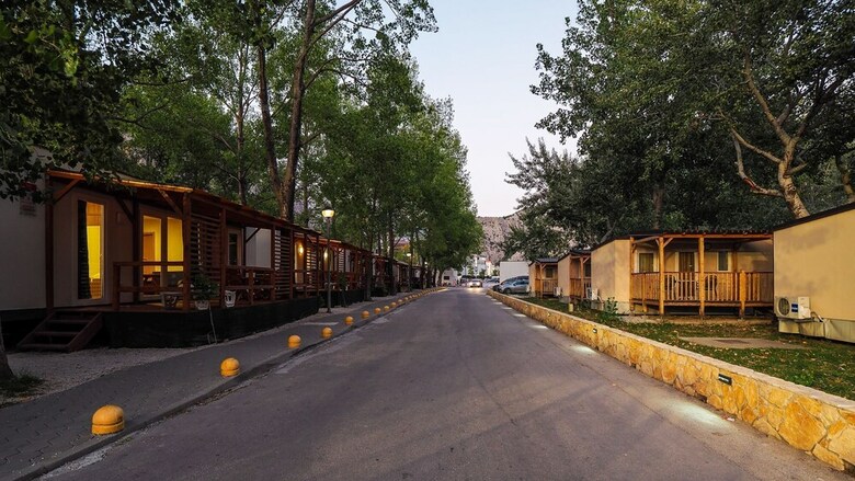 Mediteran Travel Mobile Homes Galeb Omis