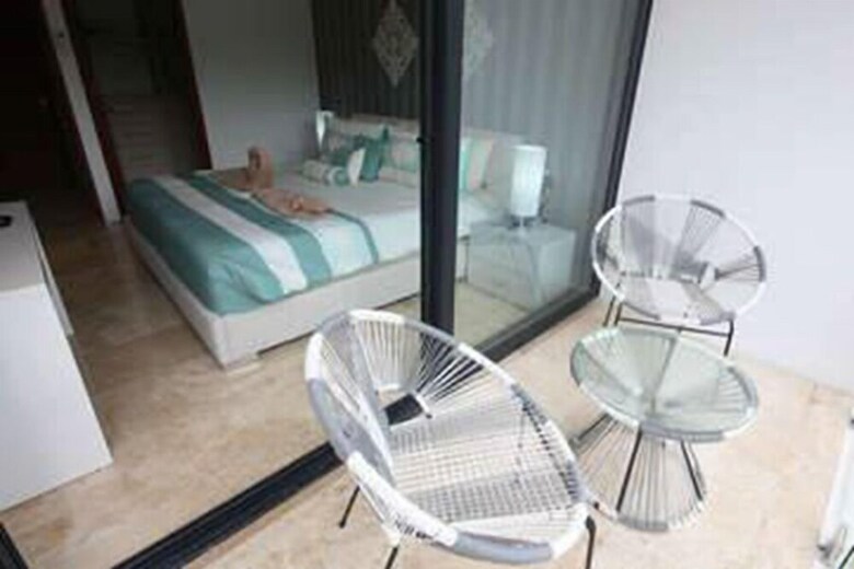 Apartamentos Menesse 0tb 103-104