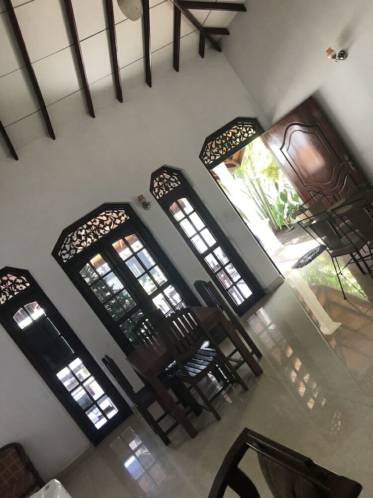 Hotel Villa 7 Negombo