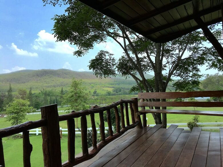 Villa Pakchong Family Home