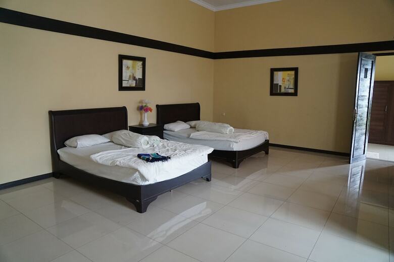 Aldeoz Ciater Cikole Villa Subang