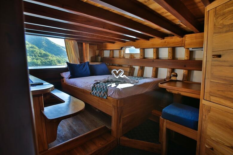 Tanaka Liveaboard