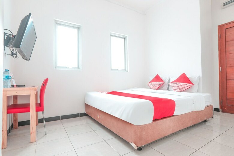 Hostal Oyo 280 Arakundo Guest House