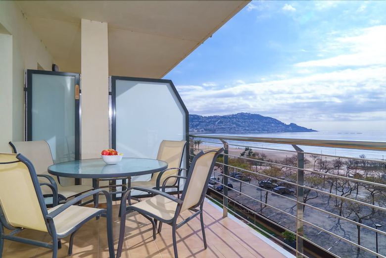 Apartamento 4042 -  Mil.leni I 4 -1