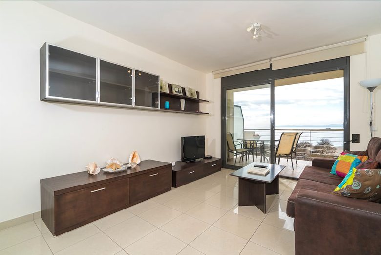 Apartamento 4042 -  Mil.leni I 4 -1
