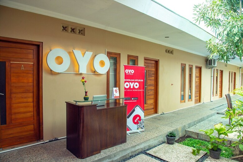 Hostal Oyo 290 Omahkoe Jaban Residence