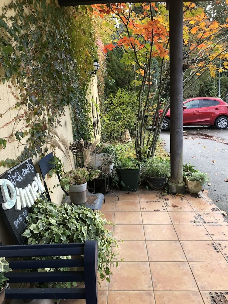 Cafe Restaurant B&B Burari