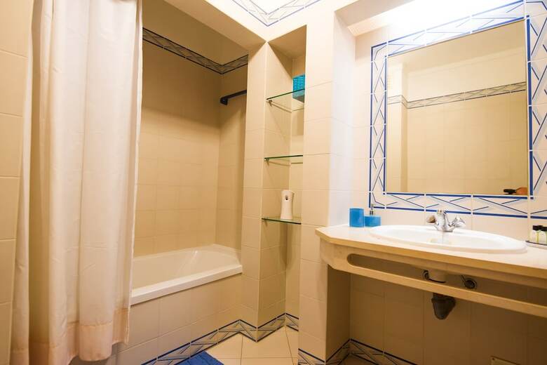 Apartamentos Bella Vista - Apt. 103