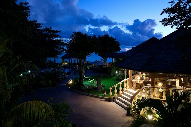 Castello Beach Hotel
