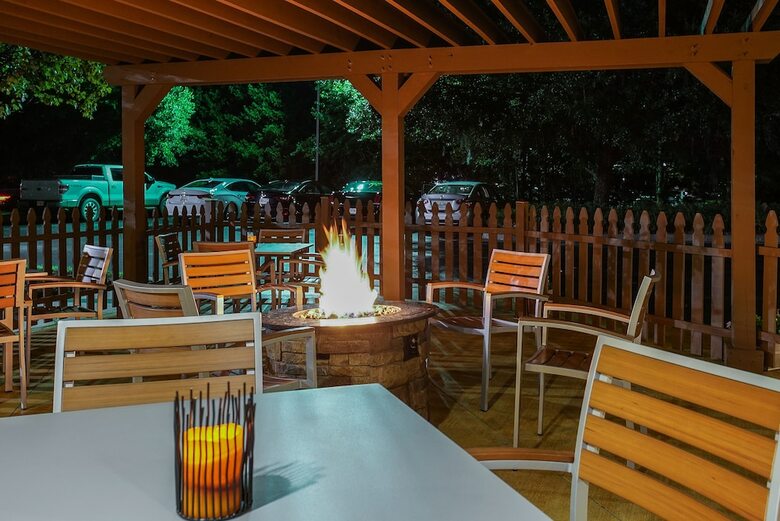 Hotel Springhill Suites By Marriott Savannah Midtown