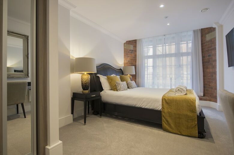 Apartamentos Chocolets - The Lion Suite