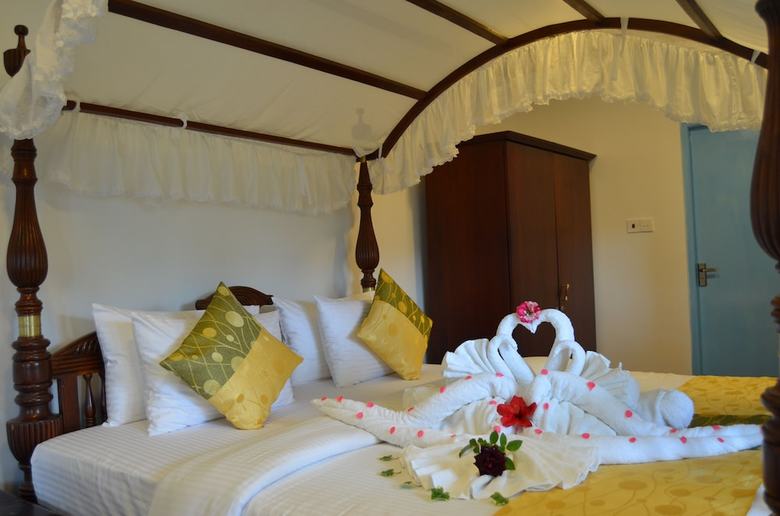 Hotel Golden Grove Villa