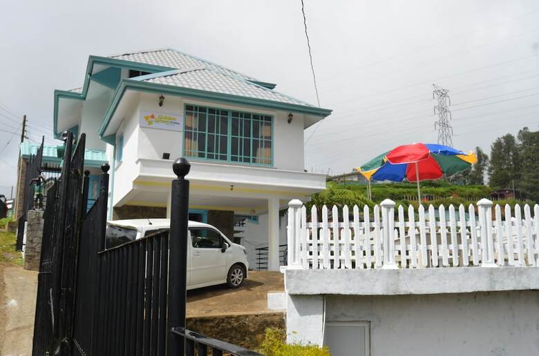 Hotel Golden Grove Villa