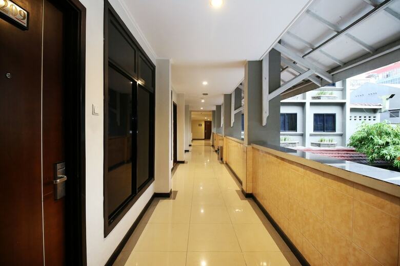 Hotel Airy Wajo Tentara Pelajar 50 Makassar
