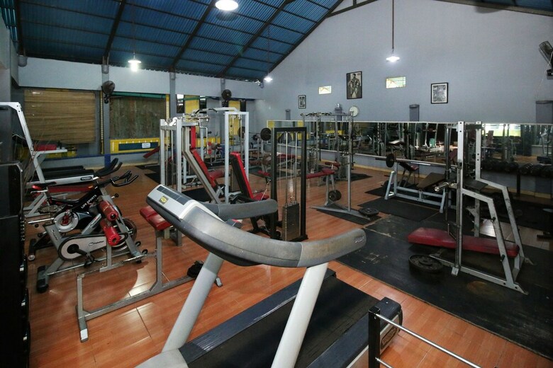 Hotel Airy Manggar Merbabu Belitung