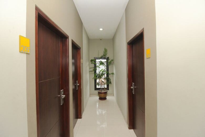 Hotel Airy Burangrang Emong 34 Bandung