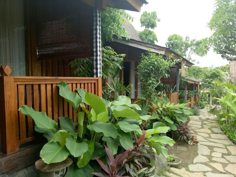 Bed & Breakfast Taulan Villa And Restaurant