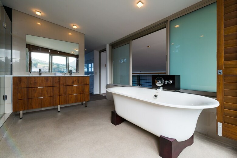 Apartamentos Harbour Edge 703