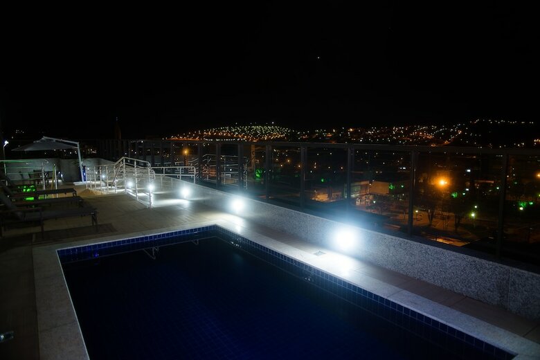 Hotel San Diego Su�tes