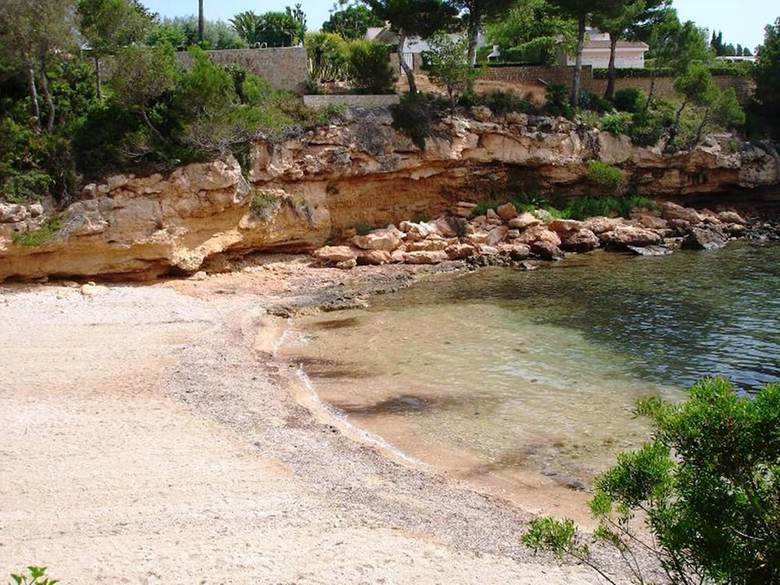 Apartamentos Bungalow Cala Llobeta 16