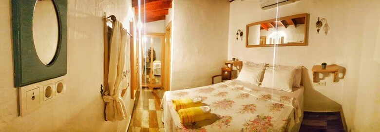 Hotel Lilyum Ala�at? Butik Otel