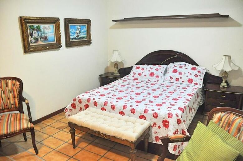 Villa Santu�rio