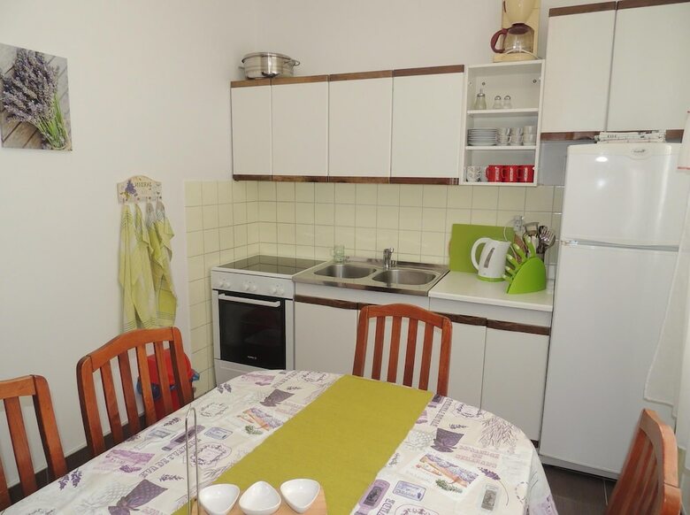 Apartments Nikolina