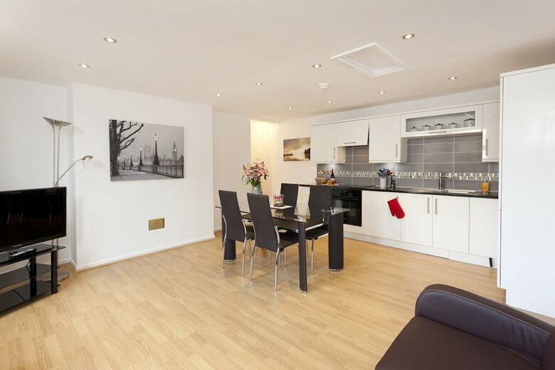 Trent Bridge View Apartment