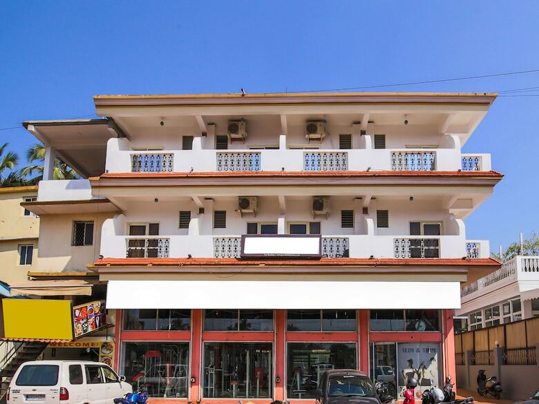 Hotel Oyo 24937 Celebriti@candolim