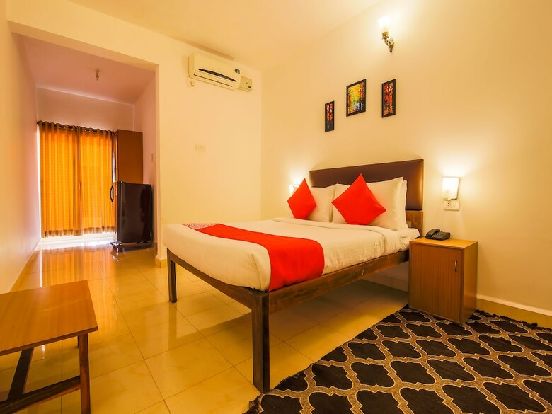 Hotel Oyo 24937 Celebriti@candolim