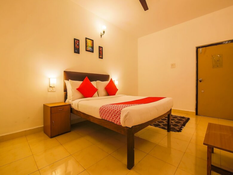 Hotel Oyo 24937 Celebriti@candolim