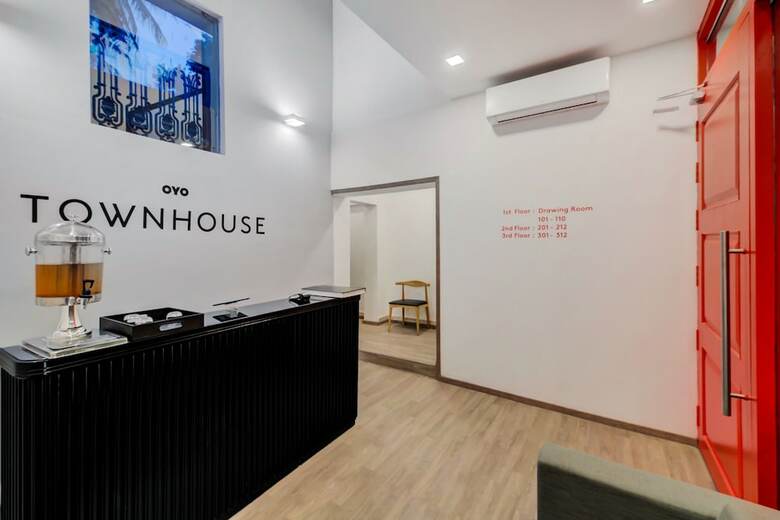 Hotel Oyo Townhouse 073 Swargate