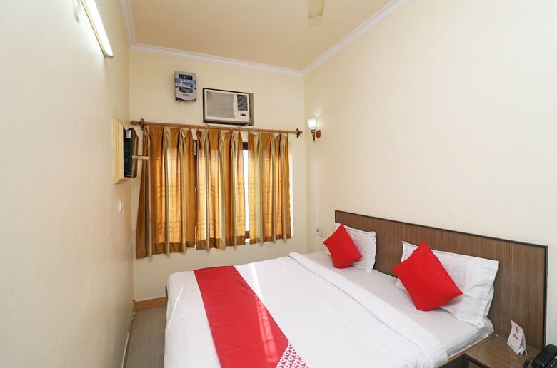 Hotel Oyo 24951 Vaibhav Palace