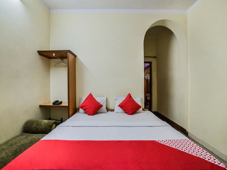 Oyo 19527 Hotel Babu Heritage