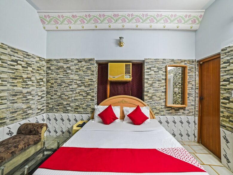 Oyo 19527 Hotel Babu Heritage