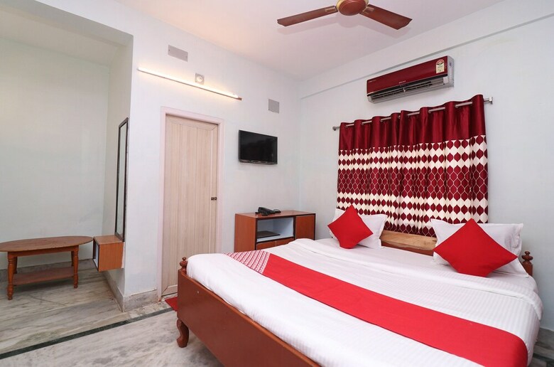 Hotel Oyo 22610 Ved's Inn