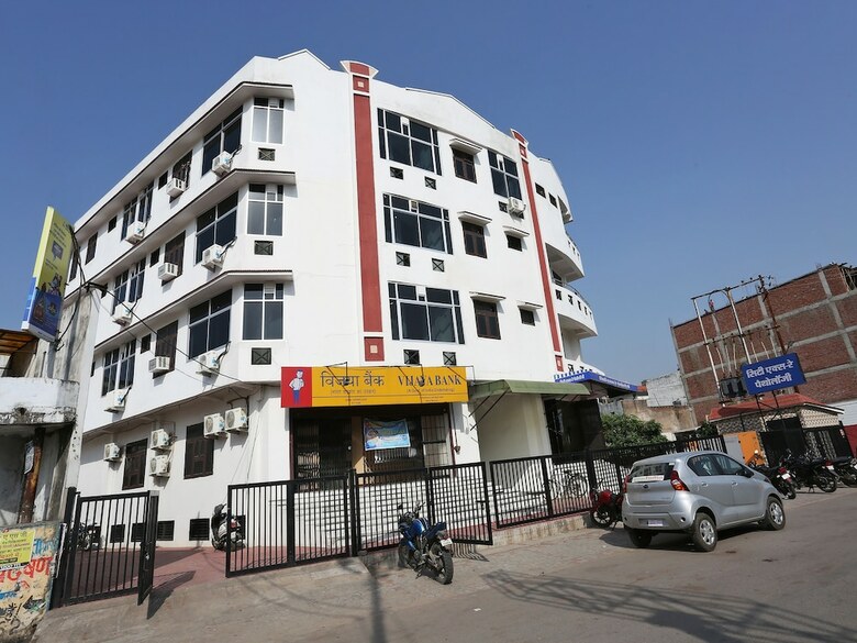 Hotel Oyo 19166 Sona Mansion