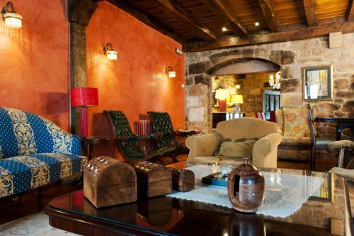 Hotel La Casa De Las Brujas