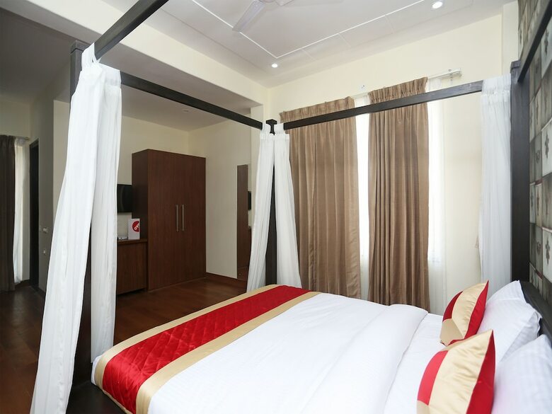 Hotel Capital O 14259 Pine Grove