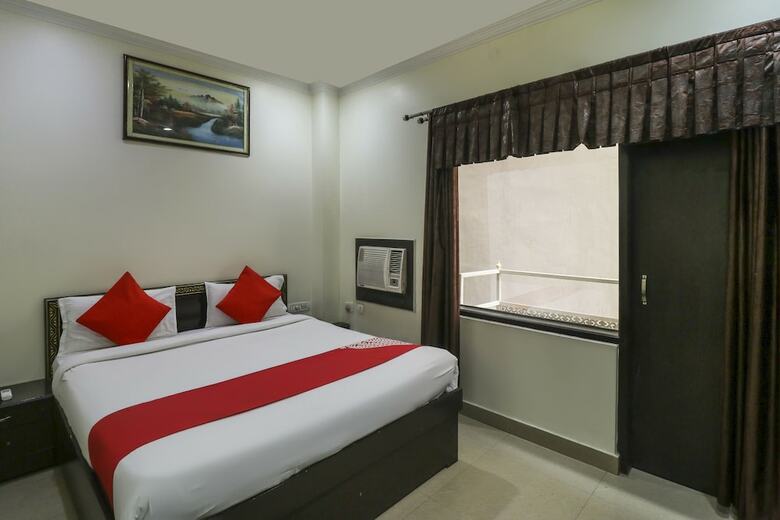 Oyo 2065 Hotel Ashoka Grand