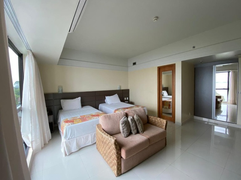 Tropical Executive Hotel