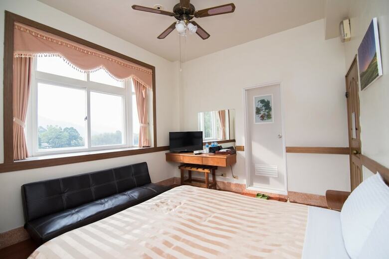 Valley Bed And Breakfast
