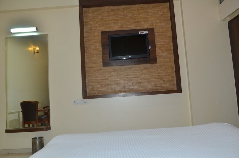 Saishri Hotels