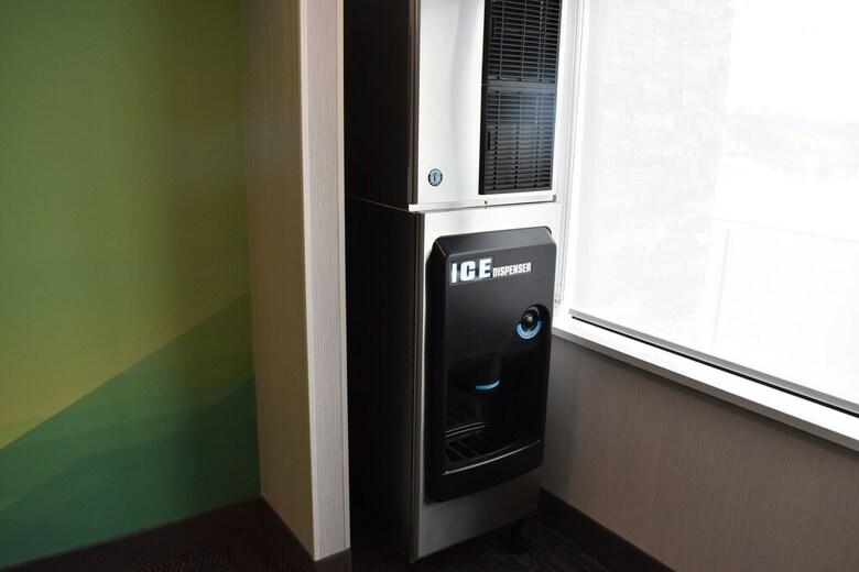 Hotel Holiday Inn Express And Suites Boston South - Randolph