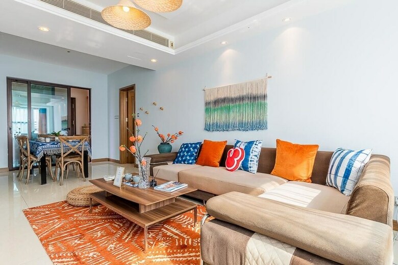 Locals Boutique Apartment  Huafa  No.2