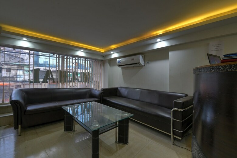 Airport Hotel Mahal