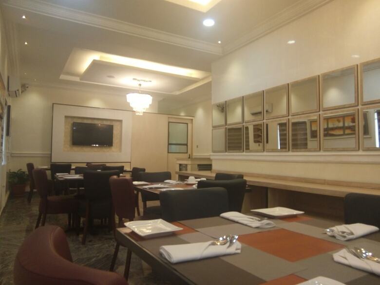 Hotel Saabhi's Place